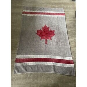 Canada Canadian Fleece Throw Blanket with Leaf 47x74 SOFT Beige Red Wild Earth